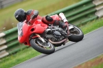 Mallory-park-Leicestershire;Mallory-park-photographs;Motorcycle-action-photographs;event-digital-images;eventdigitalimages;mallory-park;no-limits-trackday;peter-wileman-photography;trackday;trackday-digital-images;trackday-photos