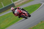 Mallory-park-Leicestershire;Mallory-park-photographs;Motorcycle-action-photographs;event-digital-images;eventdigitalimages;mallory-park;no-limits-trackday;peter-wileman-photography;trackday;trackday-digital-images;trackday-photos