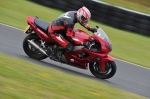 Mallory-park-Leicestershire;Mallory-park-photographs;Motorcycle-action-photographs;event-digital-images;eventdigitalimages;mallory-park;no-limits-trackday;peter-wileman-photography;trackday;trackday-digital-images;trackday-photos