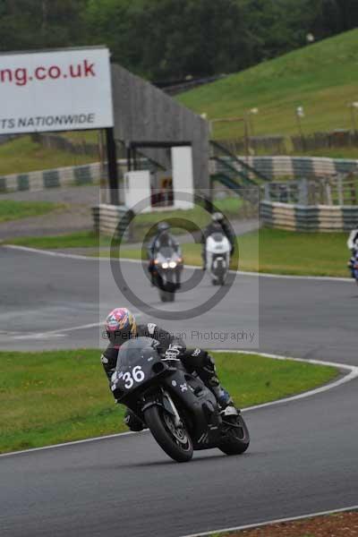 Mallory park Leicestershire;Mallory park photographs;Motorcycle action photographs;event digital images;eventdigitalimages;mallory park;no limits trackday;peter wileman photography;trackday;trackday digital images;trackday photos