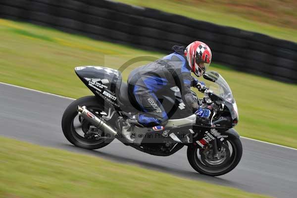 Mallory park Leicestershire;Mallory park photographs;Motorcycle action photographs;event digital images;eventdigitalimages;mallory park;no limits trackday;peter wileman photography;trackday;trackday digital images;trackday photos