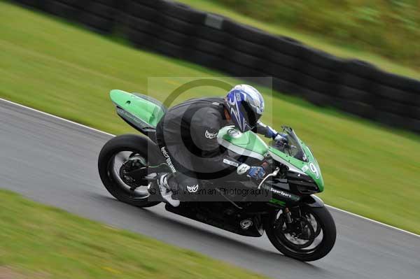 Mallory park Leicestershire;Mallory park photographs;Motorcycle action photographs;event digital images;eventdigitalimages;mallory park;no limits trackday;peter wileman photography;trackday;trackday digital images;trackday photos