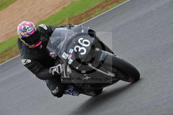 Mallory park Leicestershire;Mallory park photographs;Motorcycle action photographs;event digital images;eventdigitalimages;mallory park;no limits trackday;peter wileman photography;trackday;trackday digital images;trackday photos