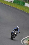 Mallory-park-Leicestershire;Mallory-park-photographs;Motorcycle-action-photographs;event-digital-images;eventdigitalimages;mallory-park;no-limits-trackday;peter-wileman-photography;trackday;trackday-digital-images;trackday-photos