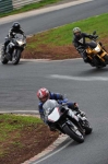 Mallory-park-Leicestershire;Mallory-park-photographs;Motorcycle-action-photographs;event-digital-images;eventdigitalimages;mallory-park;no-limits-trackday;peter-wileman-photography;trackday;trackday-digital-images;trackday-photos