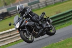 Mallory-park-Leicestershire;Mallory-park-photographs;Motorcycle-action-photographs;event-digital-images;eventdigitalimages;mallory-park;no-limits-trackday;peter-wileman-photography;trackday;trackday-digital-images;trackday-photos