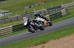 Mallory-park-Leicestershire;Mallory-park-photographs;Motorcycle-action-photographs;event-digital-images;eventdigitalimages;mallory-park;no-limits-trackday;peter-wileman-photography;trackday;trackday-digital-images;trackday-photos