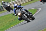 Mallory-park-Leicestershire;Mallory-park-photographs;Motorcycle-action-photographs;event-digital-images;eventdigitalimages;mallory-park;no-limits-trackday;peter-wileman-photography;trackday;trackday-digital-images;trackday-photos