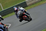 Mallory-park-Leicestershire;Mallory-park-photographs;Motorcycle-action-photographs;event-digital-images;eventdigitalimages;mallory-park;no-limits-trackday;peter-wileman-photography;trackday;trackday-digital-images;trackday-photos