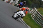 Mallory-park-Leicestershire;Mallory-park-photographs;Motorcycle-action-photographs;event-digital-images;eventdigitalimages;mallory-park;no-limits-trackday;peter-wileman-photography;trackday;trackday-digital-images;trackday-photos