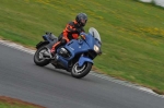 Mallory-park-Leicestershire;Mallory-park-photographs;Motorcycle-action-photographs;event-digital-images;eventdigitalimages;mallory-park;no-limits-trackday;peter-wileman-photography;trackday;trackday-digital-images;trackday-photos