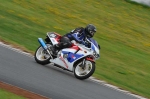 Mallory-park-Leicestershire;Mallory-park-photographs;Motorcycle-action-photographs;event-digital-images;eventdigitalimages;mallory-park;no-limits-trackday;peter-wileman-photography;trackday;trackday-digital-images;trackday-photos