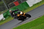 Mallory-park-Leicestershire;Mallory-park-photographs;Motorcycle-action-photographs;event-digital-images;eventdigitalimages;mallory-park;no-limits-trackday;peter-wileman-photography;trackday;trackday-digital-images;trackday-photos