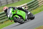 Mallory-park-Leicestershire;Mallory-park-photographs;Motorcycle-action-photographs;event-digital-images;eventdigitalimages;mallory-park;no-limits-trackday;peter-wileman-photography;trackday;trackday-digital-images;trackday-photos