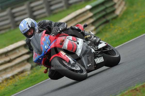 Mallory park Leicestershire;Mallory park photographs;Motorcycle action photographs;event digital images;eventdigitalimages;mallory park;no limits trackday;peter wileman photography;trackday;trackday digital images;trackday photos