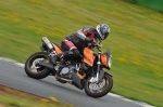 Mallory-park-Leicestershire;Mallory-park-photographs;Motorcycle-action-photographs;event-digital-images;eventdigitalimages;mallory-park;no-limits-trackday;peter-wileman-photography;trackday;trackday-digital-images;trackday-photos