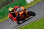 Mallory-park-Leicestershire;Mallory-park-photographs;Motorcycle-action-photographs;event-digital-images;eventdigitalimages;mallory-park;no-limits-trackday;peter-wileman-photography;trackday;trackday-digital-images;trackday-photos