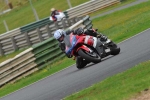 Mallory-park-Leicestershire;Mallory-park-photographs;Motorcycle-action-photographs;event-digital-images;eventdigitalimages;mallory-park;no-limits-trackday;peter-wileman-photography;trackday;trackday-digital-images;trackday-photos