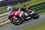 Mallory-park-Leicestershire;Mallory-park-photographs;Motorcycle-action-photographs;event-digital-images;eventdigitalimages;mallory-park;no-limits-trackday;peter-wileman-photography;trackday;trackday-digital-images;trackday-photos