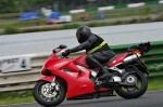 Mallory-park-Leicestershire;Mallory-park-photographs;Motorcycle-action-photographs;event-digital-images;eventdigitalimages;mallory-park;no-limits-trackday;peter-wileman-photography;trackday;trackday-digital-images;trackday-photos