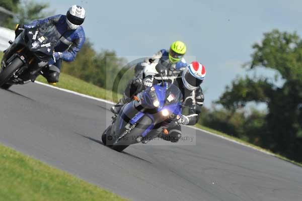 Motorcycle action photographs;Trackday digital images;event digital images;eventdigitalimages;no limits trackday;peter wileman photography;snetterton;snetterton circuit norfolk;snetterton photographs;trackday;trackday photos