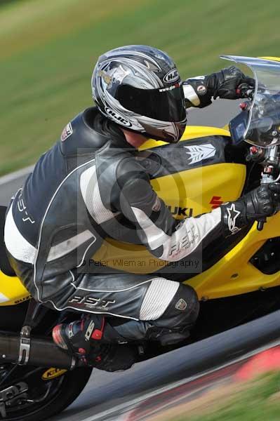 Motorcycle action photographs;Trackday digital images;event digital images;eventdigitalimages;no limits trackday;peter wileman photography;snetterton;snetterton circuit norfolk;snetterton photographs;trackday;trackday photos