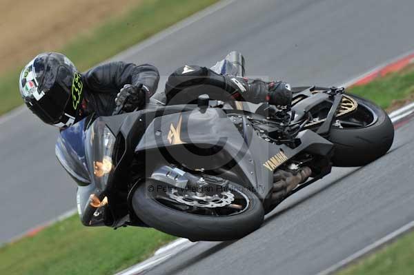 Motorcycle action photographs;Trackday digital images;event digital images;eventdigitalimages;no limits trackday;peter wileman photography;snetterton;snetterton circuit norfolk;snetterton photographs;trackday;trackday photos