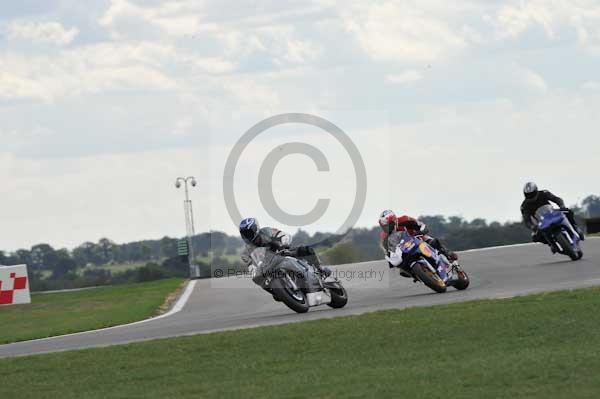 Motorcycle action photographs;Trackday digital images;event digital images;eventdigitalimages;no limits trackday;peter wileman photography;snetterton;snetterton circuit norfolk;snetterton photographs;trackday;trackday photos