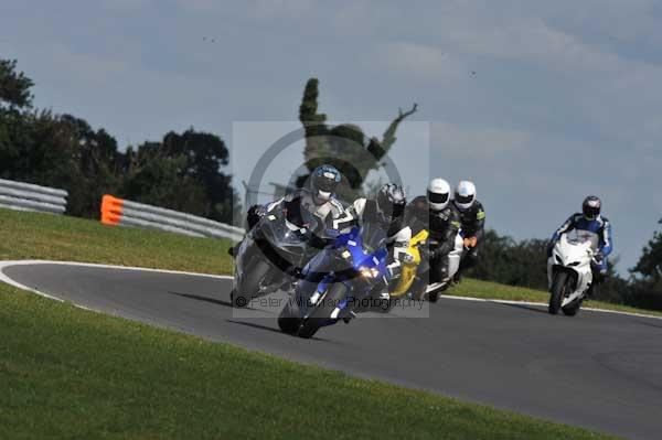 Motorcycle action photographs;Trackday digital images;event digital images;eventdigitalimages;no limits trackday;peter wileman photography;snetterton;snetterton circuit norfolk;snetterton photographs;trackday;trackday photos