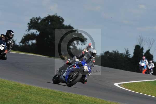 Motorcycle action photographs;Trackday digital images;event digital images;eventdigitalimages;no limits trackday;peter wileman photography;snetterton;snetterton circuit norfolk;snetterton photographs;trackday;trackday photos