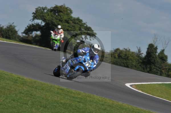 Motorcycle action photographs;Trackday digital images;event digital images;eventdigitalimages;no limits trackday;peter wileman photography;snetterton;snetterton circuit norfolk;snetterton photographs;trackday;trackday photos