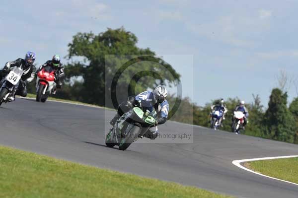 Motorcycle action photographs;Trackday digital images;event digital images;eventdigitalimages;no limits trackday;peter wileman photography;snetterton;snetterton circuit norfolk;snetterton photographs;trackday;trackday photos