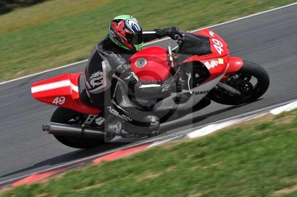 Motorcycle action photographs;Trackday digital images;event digital images;eventdigitalimages;no limits trackday;peter wileman photography;snetterton;snetterton circuit norfolk;snetterton photographs;trackday;trackday photos