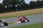 Motorcycle-action-photographs;Trackday-digital-images;event-digital-images;eventdigitalimages;no-limits-trackday;peter-wileman-photography;snetterton;snetterton-circuit-norfolk;snetterton-photographs;trackday;trackday-photos