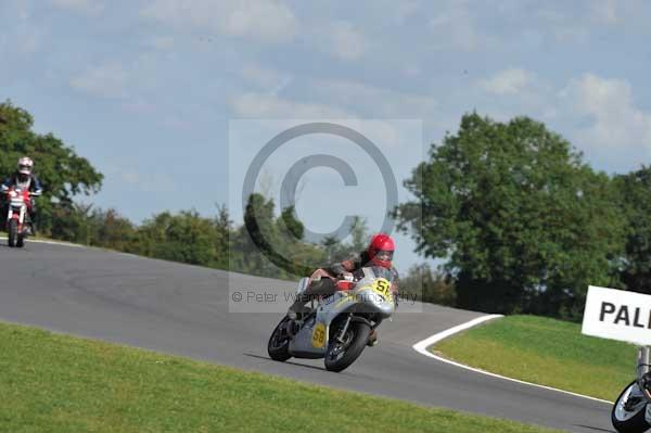 Motorcycle action photographs;Trackday digital images;event digital images;eventdigitalimages;no limits trackday;peter wileman photography;snetterton;snetterton circuit norfolk;snetterton photographs;trackday;trackday photos