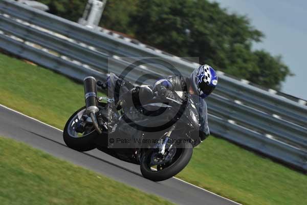 Motorcycle action photographs;Trackday digital images;event digital images;eventdigitalimages;no limits trackday;peter wileman photography;snetterton;snetterton circuit norfolk;snetterton photographs;trackday;trackday photos