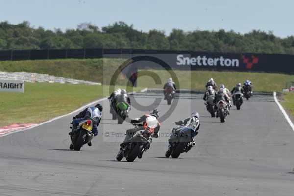 Motorcycle action photographs;Trackday digital images;event digital images;eventdigitalimages;no limits trackday;peter wileman photography;snetterton;snetterton circuit norfolk;snetterton photographs;trackday;trackday photos