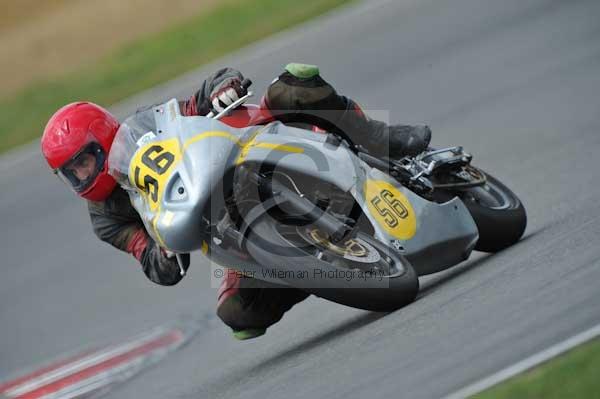 Motorcycle action photographs;Trackday digital images;event digital images;eventdigitalimages;no limits trackday;peter wileman photography;snetterton;snetterton circuit norfolk;snetterton photographs;trackday;trackday photos