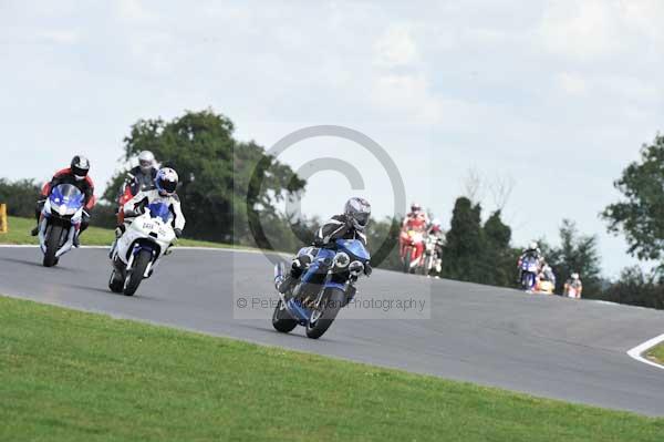 Motorcycle action photographs;Trackday digital images;event digital images;eventdigitalimages;no limits trackday;peter wileman photography;snetterton;snetterton circuit norfolk;snetterton photographs;trackday;trackday photos