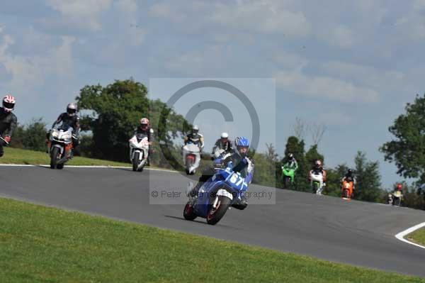 Motorcycle action photographs;Trackday digital images;event digital images;eventdigitalimages;no limits trackday;peter wileman photography;snetterton;snetterton circuit norfolk;snetterton photographs;trackday;trackday photos