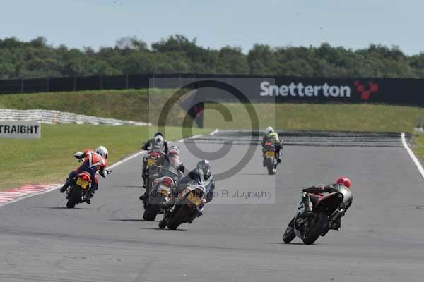 Motorcycle action photographs;Trackday digital images;event digital images;eventdigitalimages;no limits trackday;peter wileman photography;snetterton;snetterton circuit norfolk;snetterton photographs;trackday;trackday photos