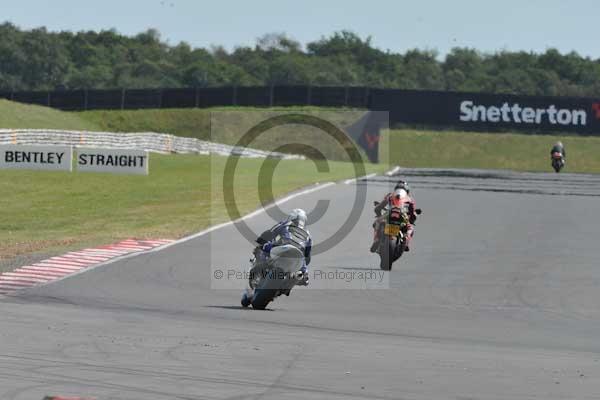 Motorcycle action photographs;Trackday digital images;event digital images;eventdigitalimages;no limits trackday;peter wileman photography;snetterton;snetterton circuit norfolk;snetterton photographs;trackday;trackday photos