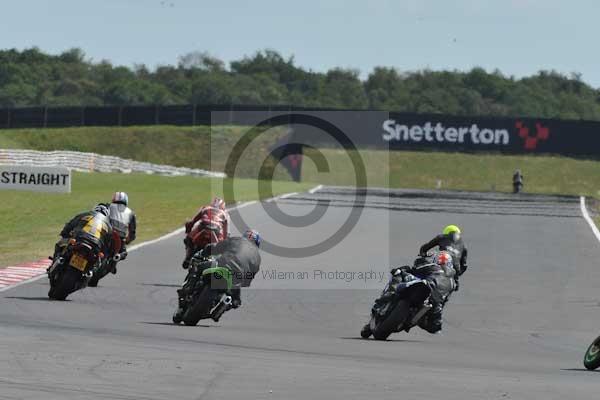 Motorcycle action photographs;Trackday digital images;event digital images;eventdigitalimages;no limits trackday;peter wileman photography;snetterton;snetterton circuit norfolk;snetterton photographs;trackday;trackday photos