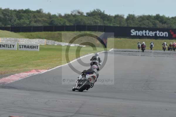 Motorcycle action photographs;Trackday digital images;event digital images;eventdigitalimages;no limits trackday;peter wileman photography;snetterton;snetterton circuit norfolk;snetterton photographs;trackday;trackday photos