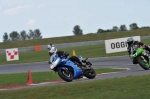 Motorcycle-action-photographs;Trackday-digital-images;event-digital-images;eventdigitalimages;no-limits-trackday;peter-wileman-photography;snetterton;snetterton-circuit-norfolk;snetterton-photographs;trackday;trackday-photos