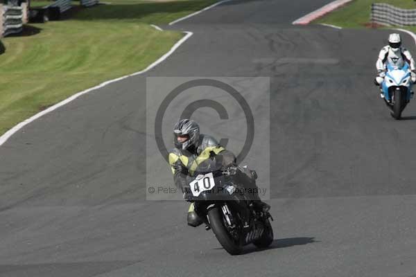 Motorcycle action photographs;Trackday digital images;event digital images;eventdigitalimages;no limits trackday;oulton park;oulton park circuit cheshire;oulton park photographs;peter wileman photography;trackday;trackday photos