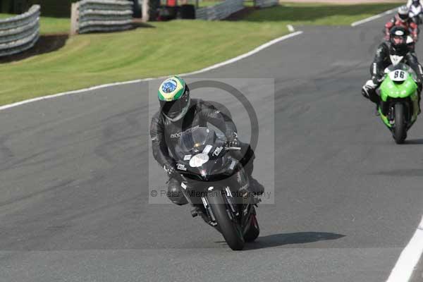 Motorcycle action photographs;Trackday digital images;event digital images;eventdigitalimages;no limits trackday;oulton park;oulton park circuit cheshire;oulton park photographs;peter wileman photography;trackday;trackday photos