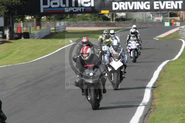 Motorcycle action photographs;Trackday digital images;event digital images;eventdigitalimages;no limits trackday;oulton park;oulton park circuit cheshire;oulton park photographs;peter wileman photography;trackday;trackday photos