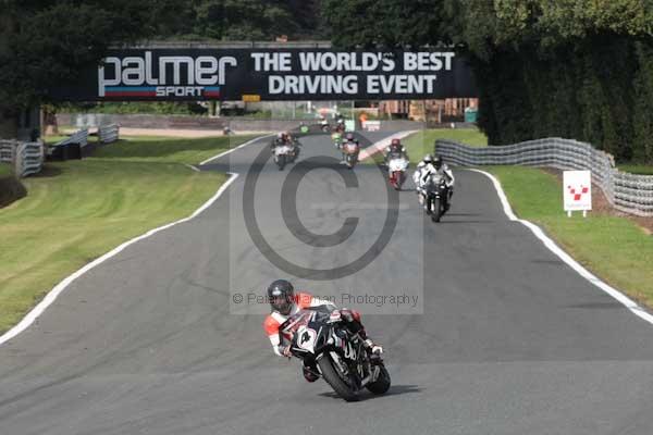 Motorcycle action photographs;Trackday digital images;event digital images;eventdigitalimages;no limits trackday;oulton park;oulton park circuit cheshire;oulton park photographs;peter wileman photography;trackday;trackday photos