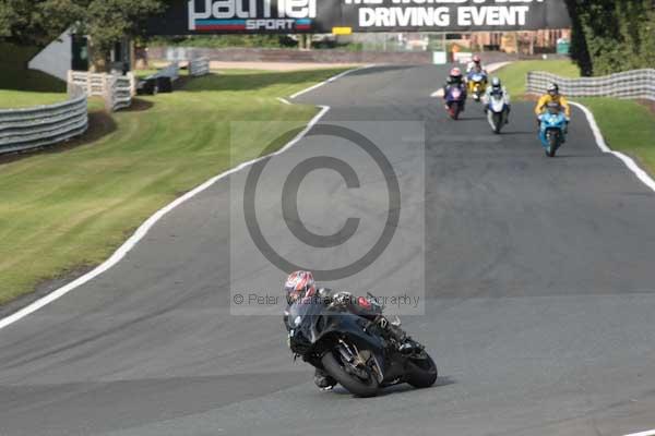 Motorcycle action photographs;Trackday digital images;event digital images;eventdigitalimages;no limits trackday;oulton park;oulton park circuit cheshire;oulton park photographs;peter wileman photography;trackday;trackday photos